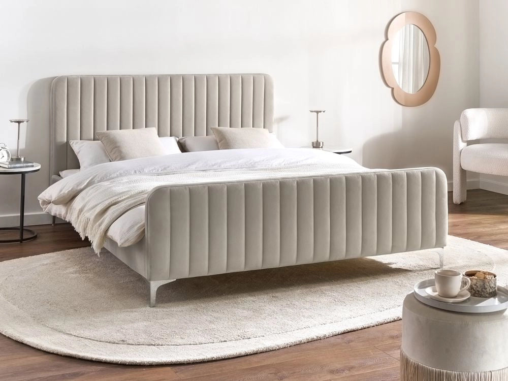 Letto in velluto grigio tortora UE Matrimoniale 160 x 200 cm Testiera Imbottita con Gambe in metallo Design moderno