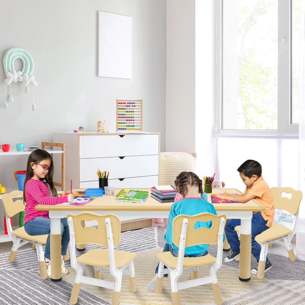 Tavolo per bambini con 4 sedie, in plastica, per bambini dai 2 anni, colore legno