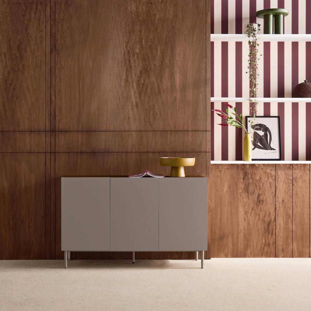 Credenza in metallo e decorazione in legno 3 ante, 120cm, grigio