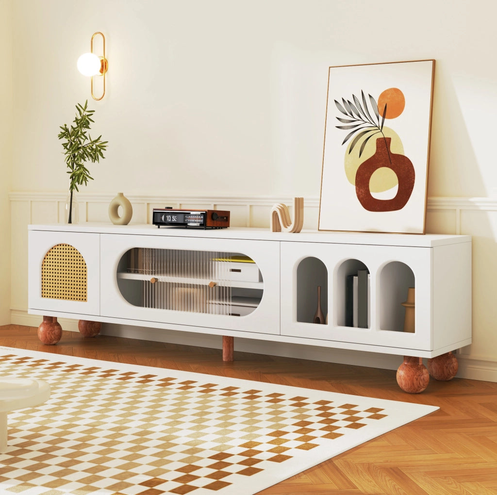 Mobile TV 170 cm bianco e legno – ante decorative, vetro scorrevole e vani