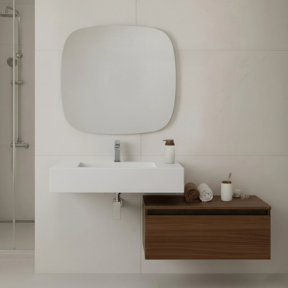 Specchio da parete 80x80 a filo lucido con angoli arrotondati – Aurea