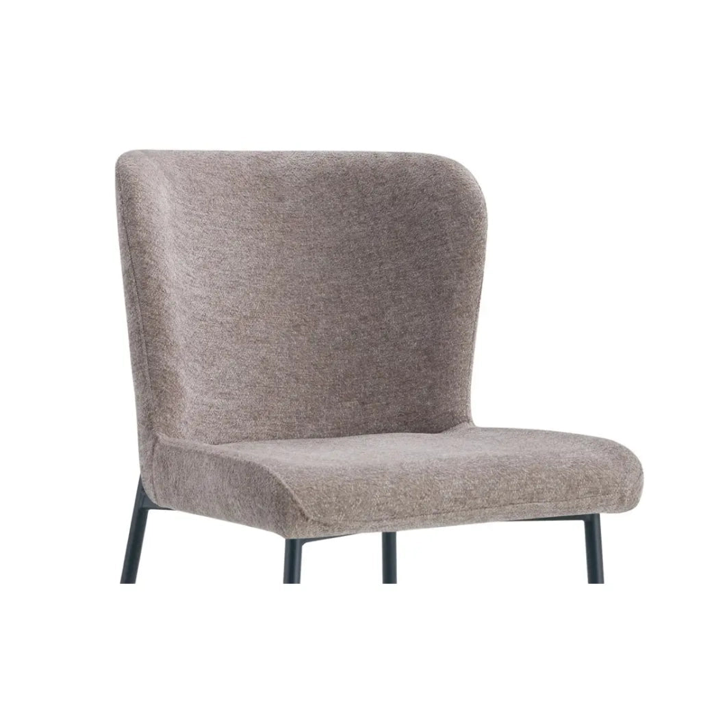 Set di 2 sedie LISE – Tessuto sabbia – Gambe in metallo – Comfort moderno – Design morbido e naturale