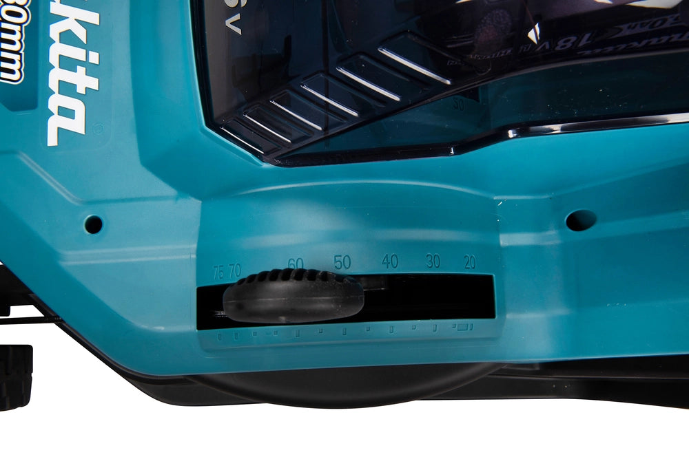 Makita DLM382Z Rasaerba a Batteria 2x18V LXT 38 cm Professionale