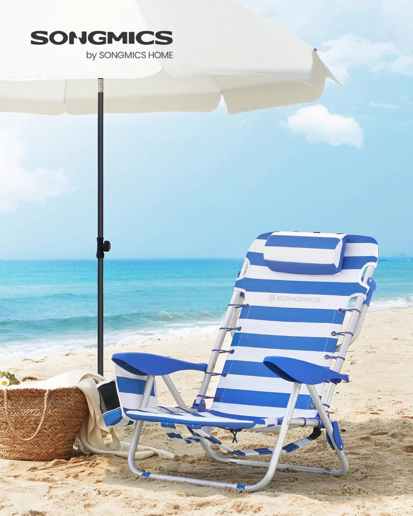 SONGMICS Sedia da spiaggia, sedia da campeggio pieghevole, con tracolla, schienale regolabile, poggiatesta, bracciolo, 2 tasche laterali, blu e bianco GCB62BU