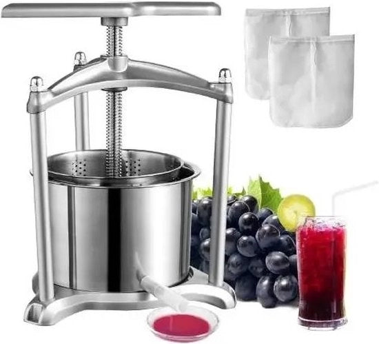 Apparecchio per la preparazione di succhi di frutta e verdura a casa.