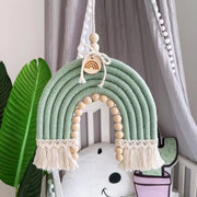 Tappeto da parete macramé con pompon e pennello - manufatto artigianale - decorazione per compleanni bambini - verde.