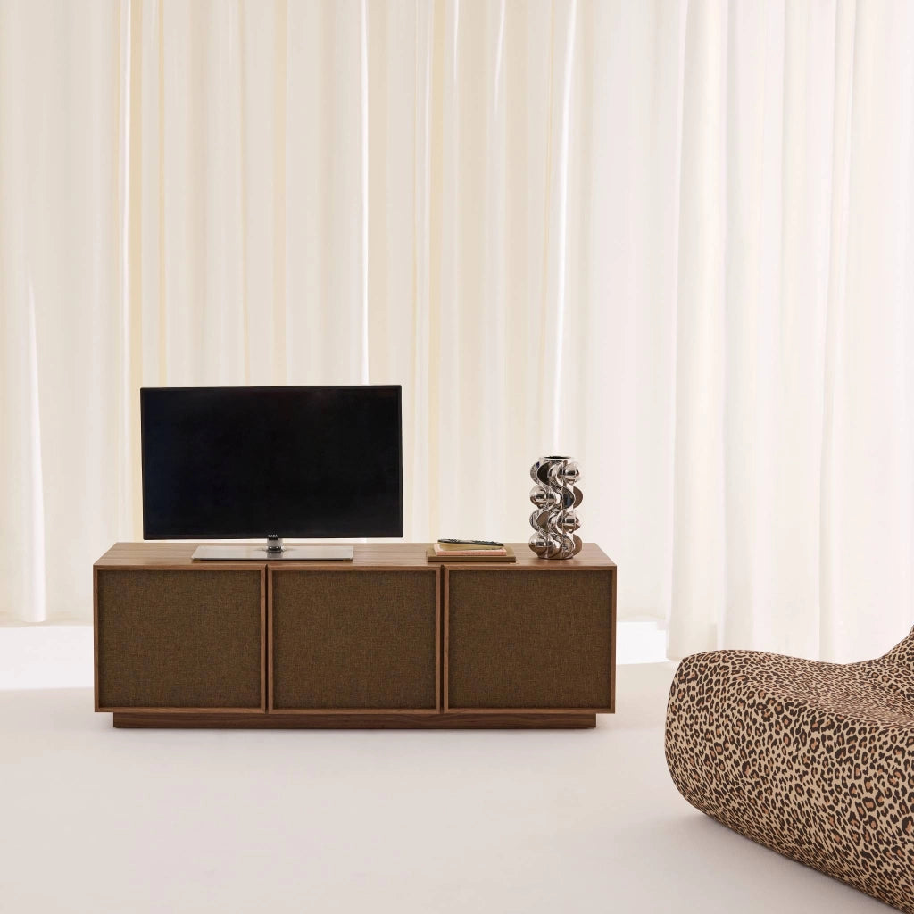 Mobile tv decorativo in legno e tessuto 3 ante, 140 cm, noce