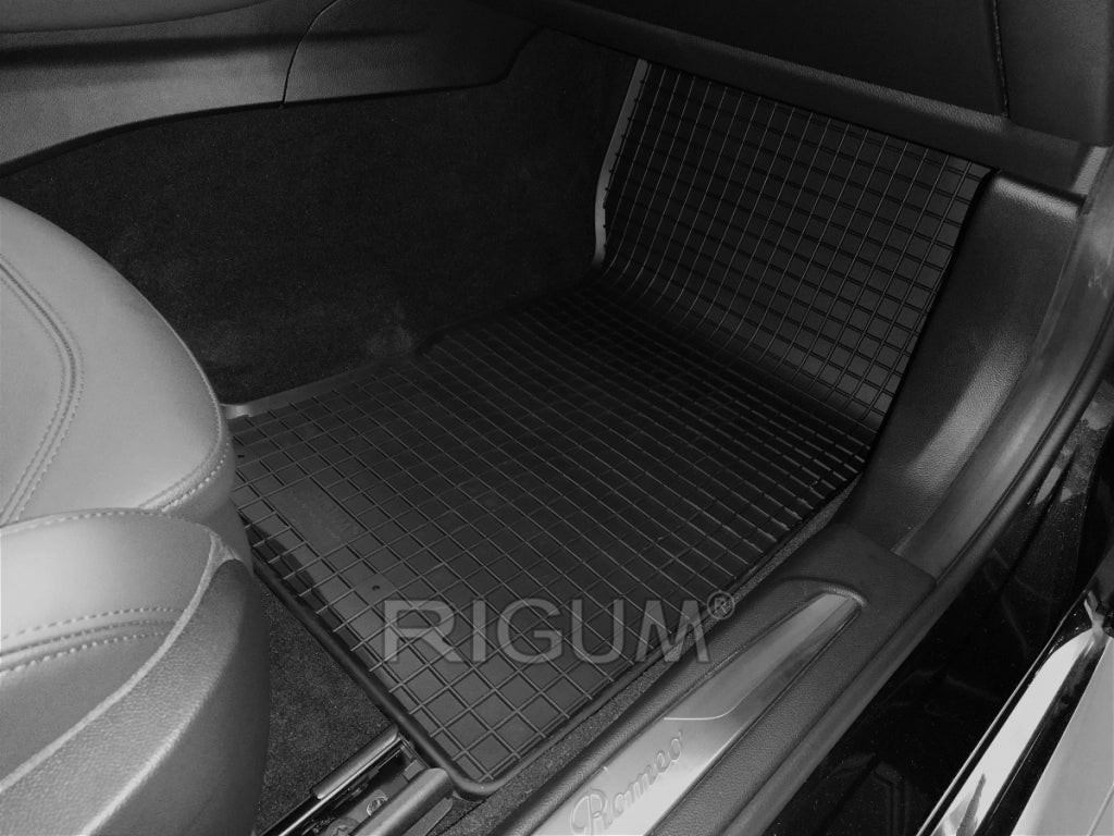 RIGUM905878, ALFA Romeo Giulia 4x4 2016-, ALFA Romeo Giulia 4x4 2020-