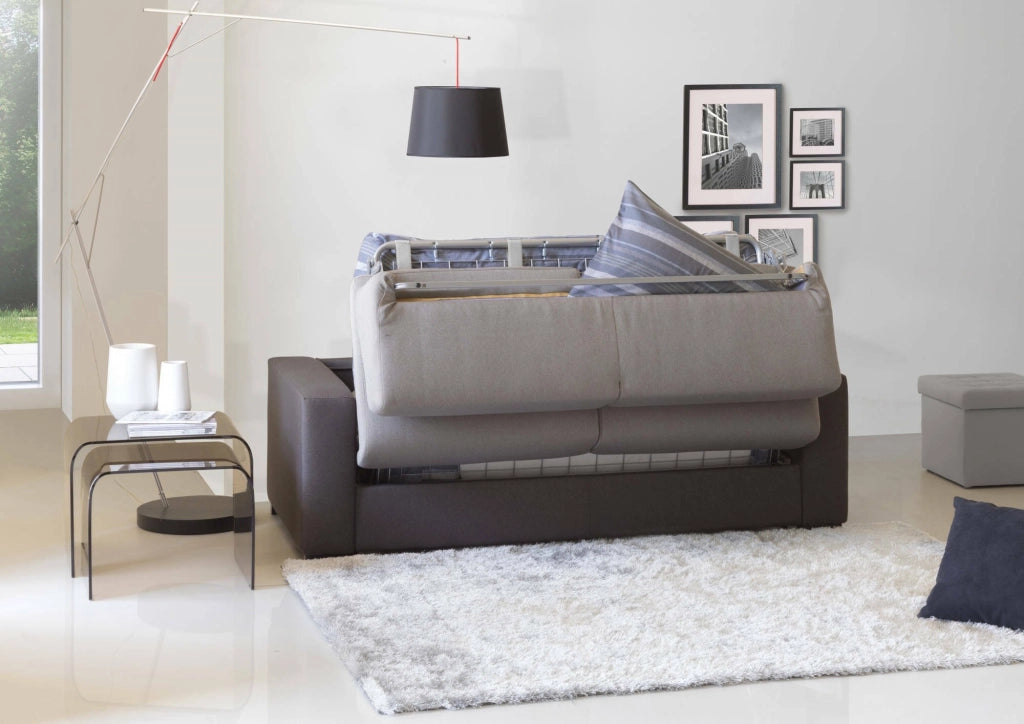 Divano Letto Allegria, Divano ad angolo, Made in Italy, SofÒ  con apertura girevole, con Penisola contenitore reversibile, con Braccioli slim, cm 260x95h90, Grigio e Antracite