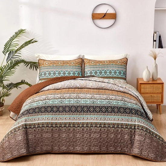 Sprei 220x240 Gewatteerde Deken 3-Delig Tweepersoonsbed Microvezel Deken con 2 Cuscini 50x75 per Camera da Letto come Spreda da Divano (Marrone)
