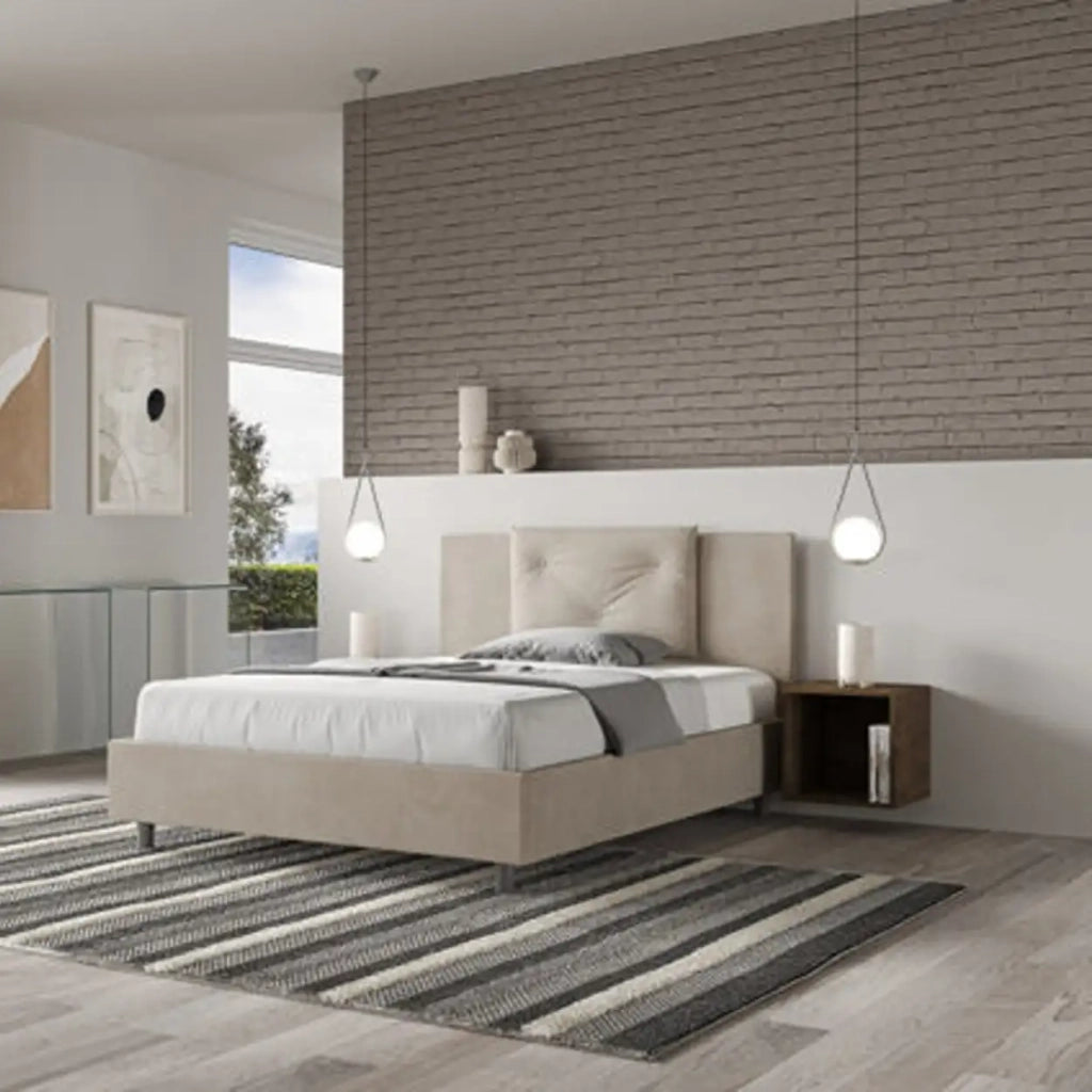 Letto matrimoniale francese senza rete imbottito 140x210 microfibra sabbia Appia