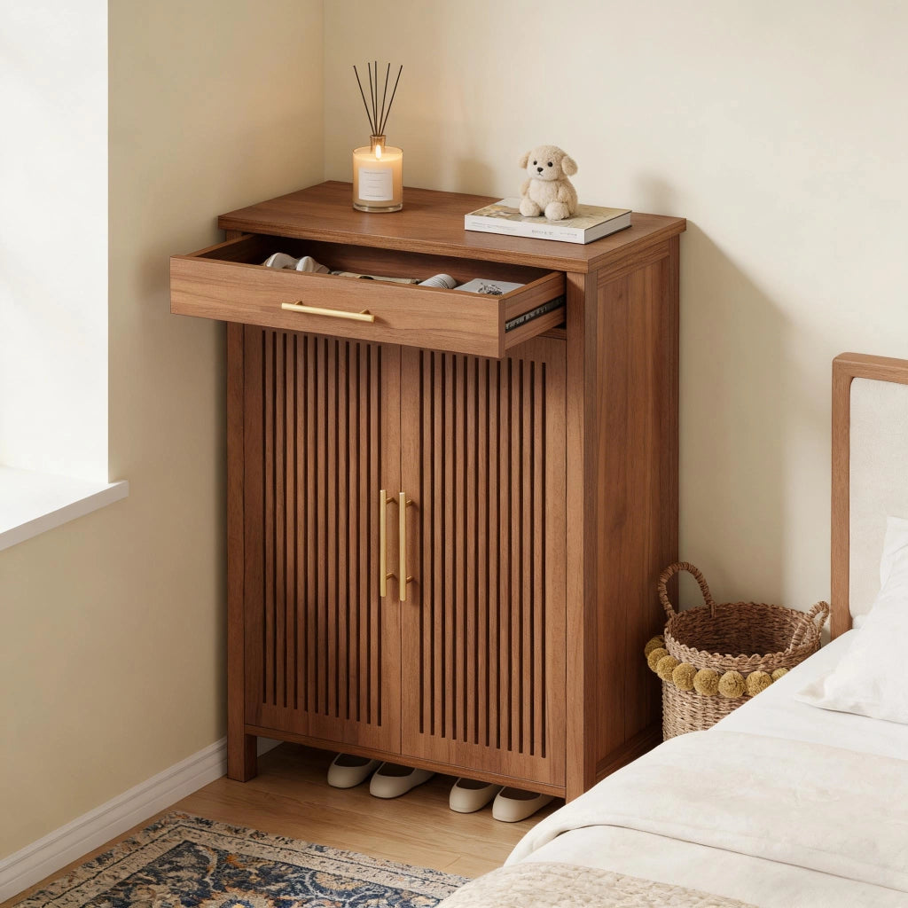 Scarpiera con 2 ante a lamelle, 1 cassetto e 5 ripiani, per ingresso, in MDF e metallo, marrone, 119,5 × 44 × 26 cm