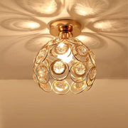 Mini lampadario a corona dorata, lampada da soffitto a cristalli, lampada da parete a incasso semintegrale (adatta per corridoi), piccola lampadario a corona artigianale in metallo per illuminazione interna, dorato (fonte di luce non inclusa).