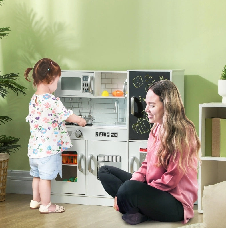 Cucina giocattolo in legno bianca con accessori e lavello
