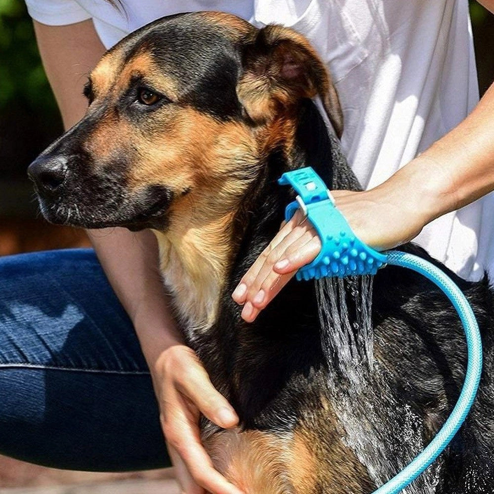 Trade Shop - Kit Toelettatura Pulizia Lavaggio Cani E Gatti Doccia Guanto Peli E Asciugamano -