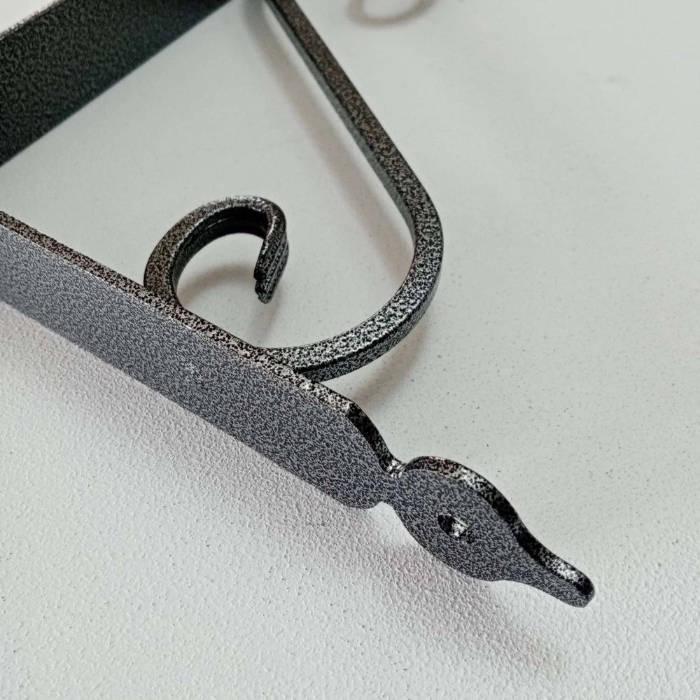 Reggimensola argento da 175x230mm staffa rustica anticata con saetta di rinforzo