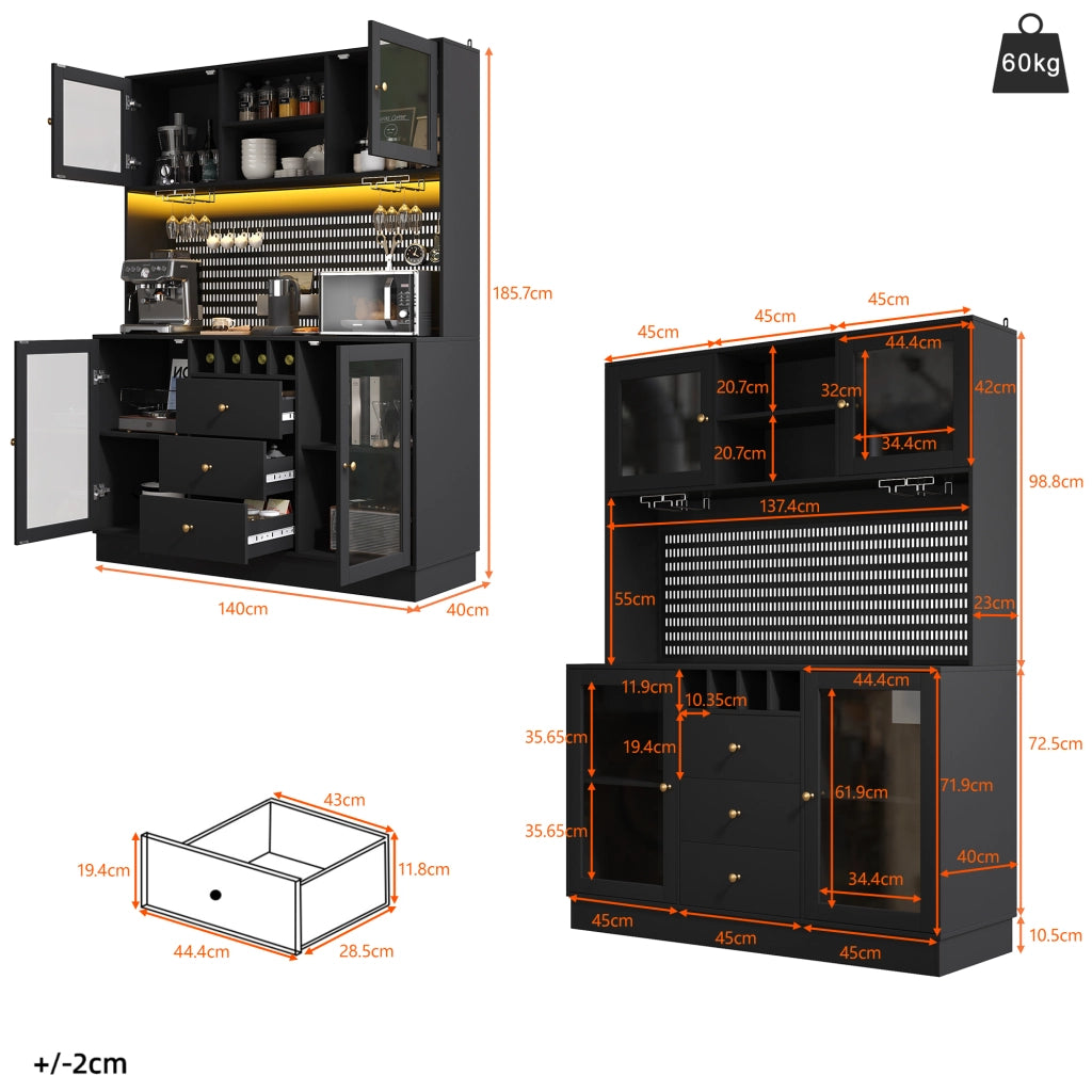 Credenza con LED controllata da app, ripiani regolabili, portabottiglie e portasbicchieri in MDF e vetro nero 140 × 40 × 185,7 cm