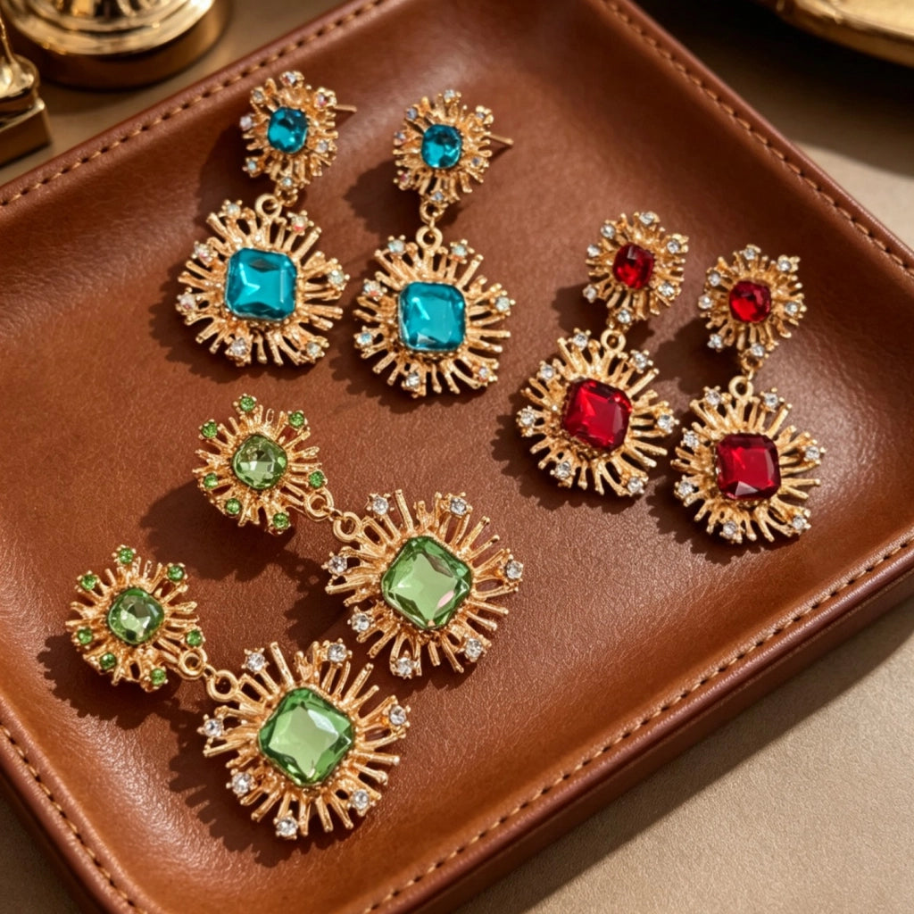 Orecchini a petalo in stile vintage con diamanti e cristalli