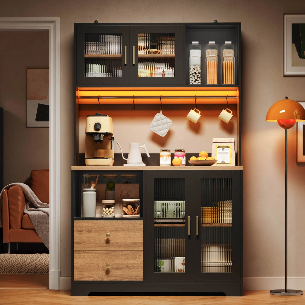 Credenza alta con 4 ante; LED e prese USB - per cucina - in MDF - 110×40×178 cm - nero