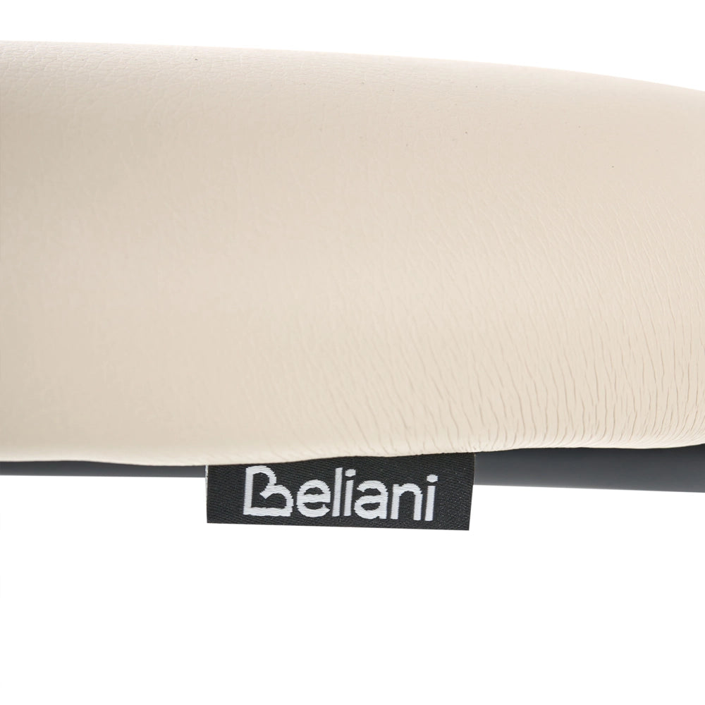 Set di 2 sedie da pranzo con seduta in ecopelle beige chiaro, schienale in rattan PE, gambe in ferro, senza braccioli, cappucci protettivi, design boho moderno