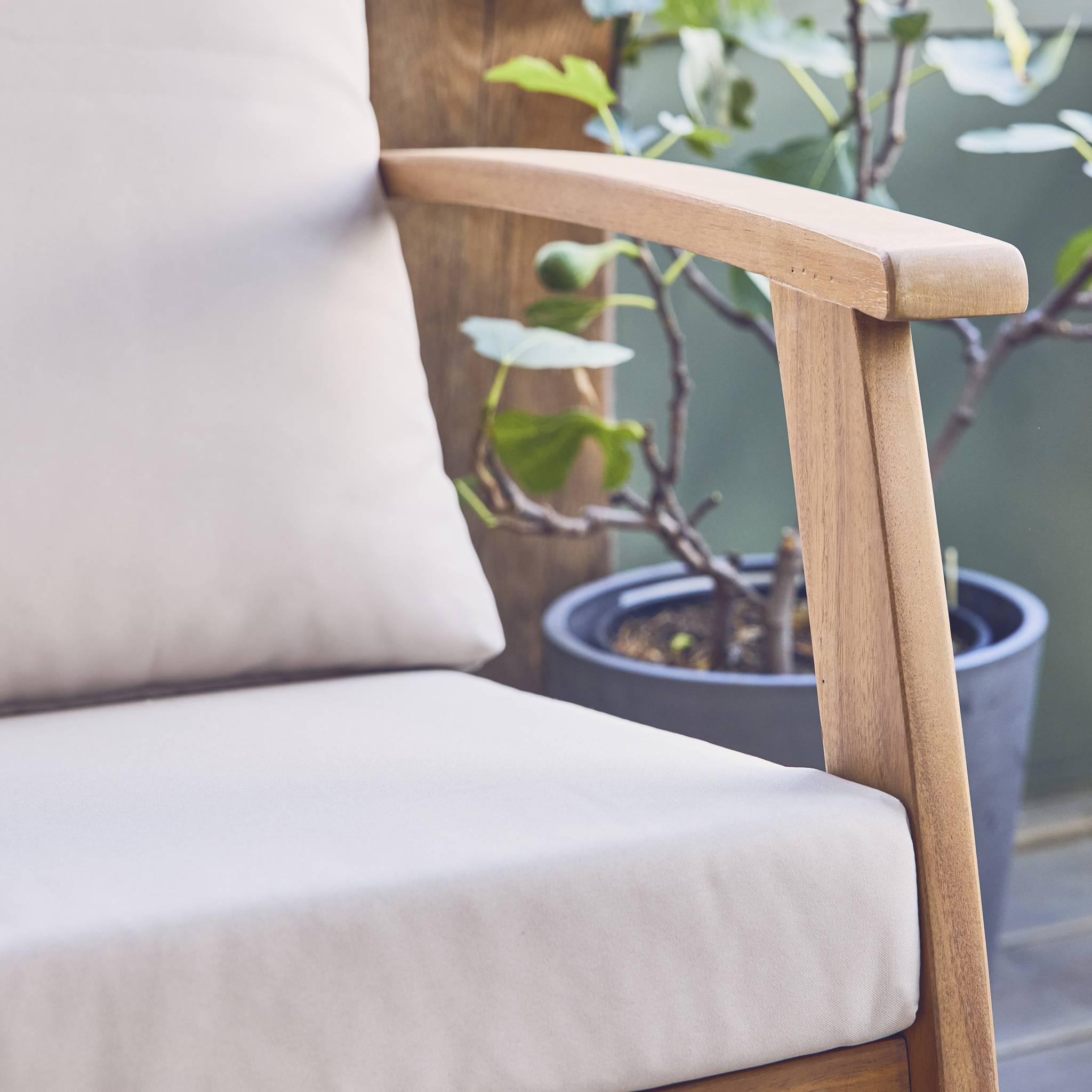 Salotto da giardino in legno di acacia, 5 posti, ecrù