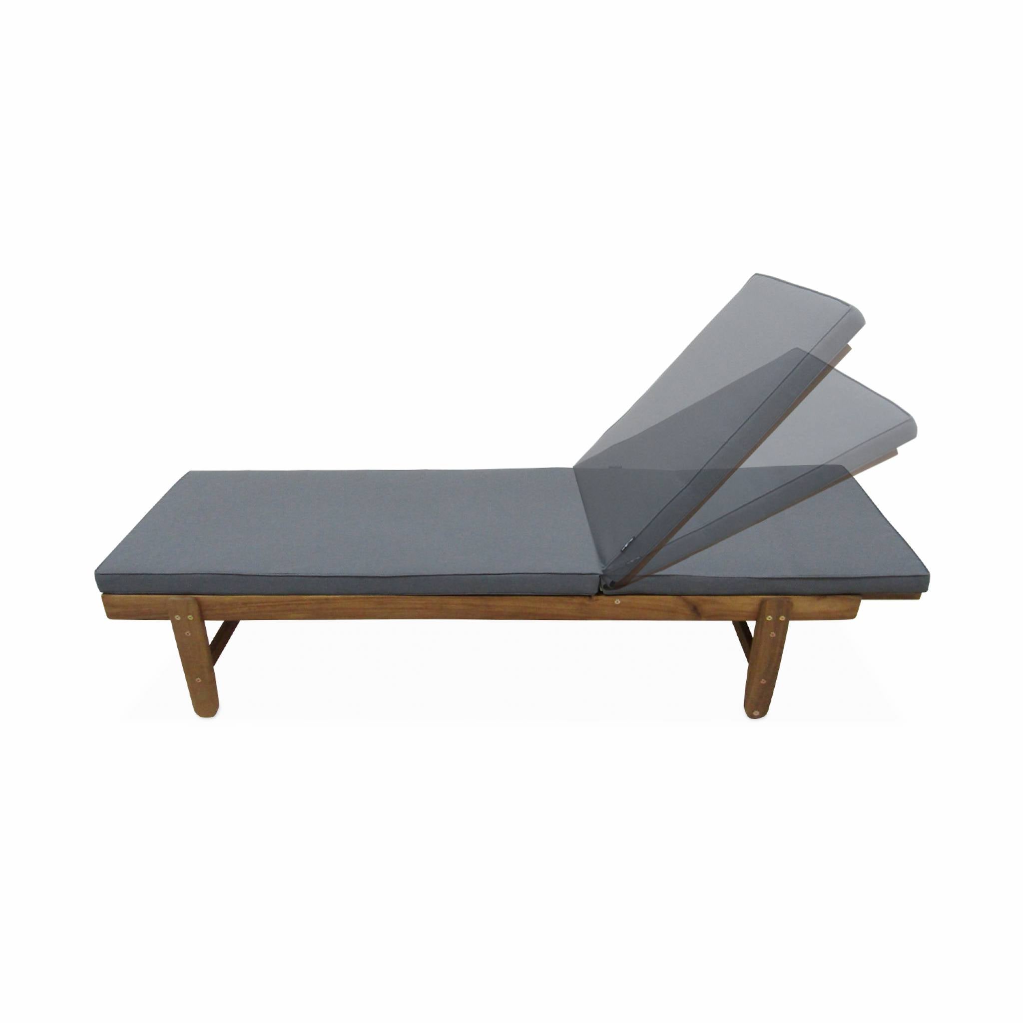 Set di 2 lettini prendisole multiposizione in legno con rotelle,