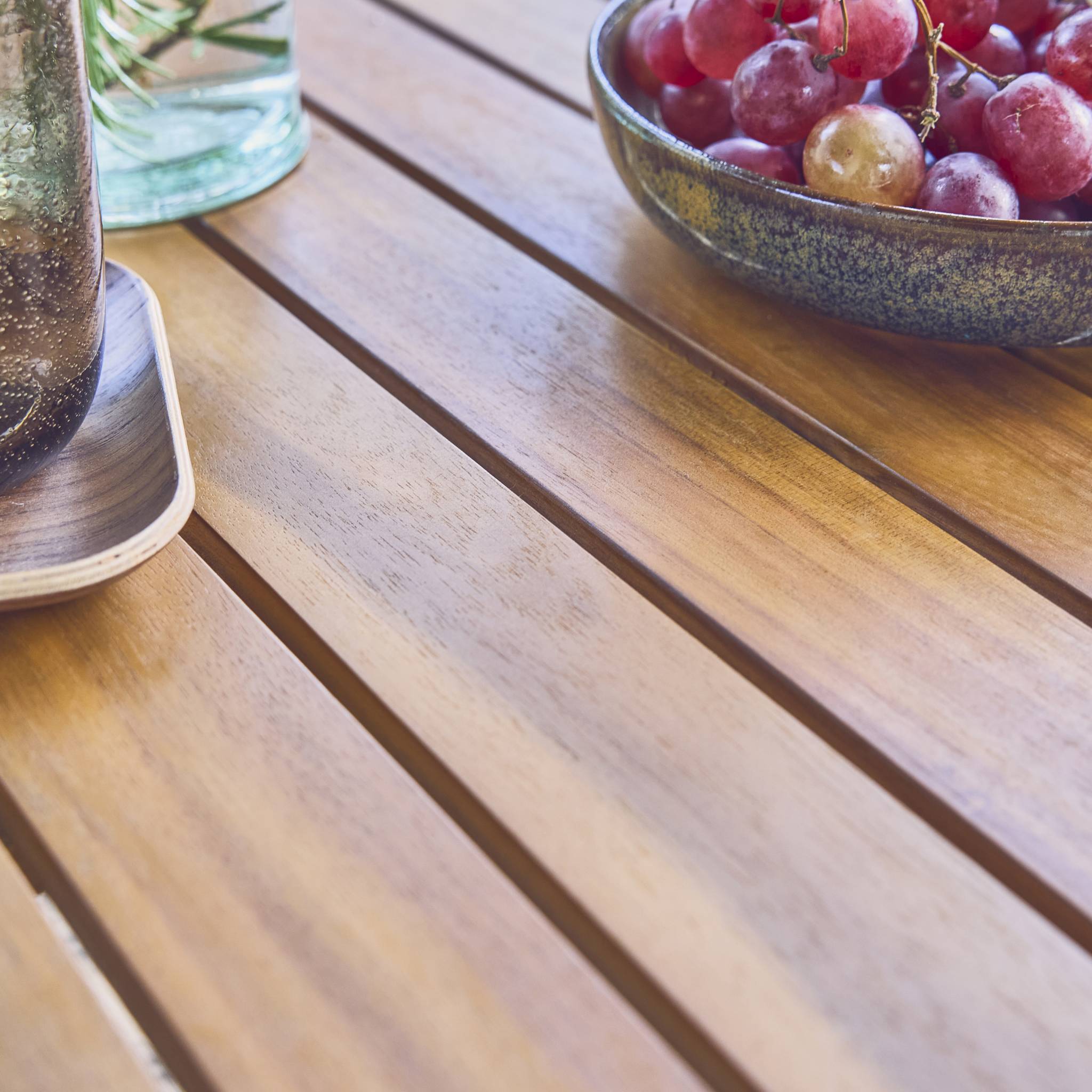 Tavolo da giardino in acacia con angoli arrotondati, 6 posti, verde
