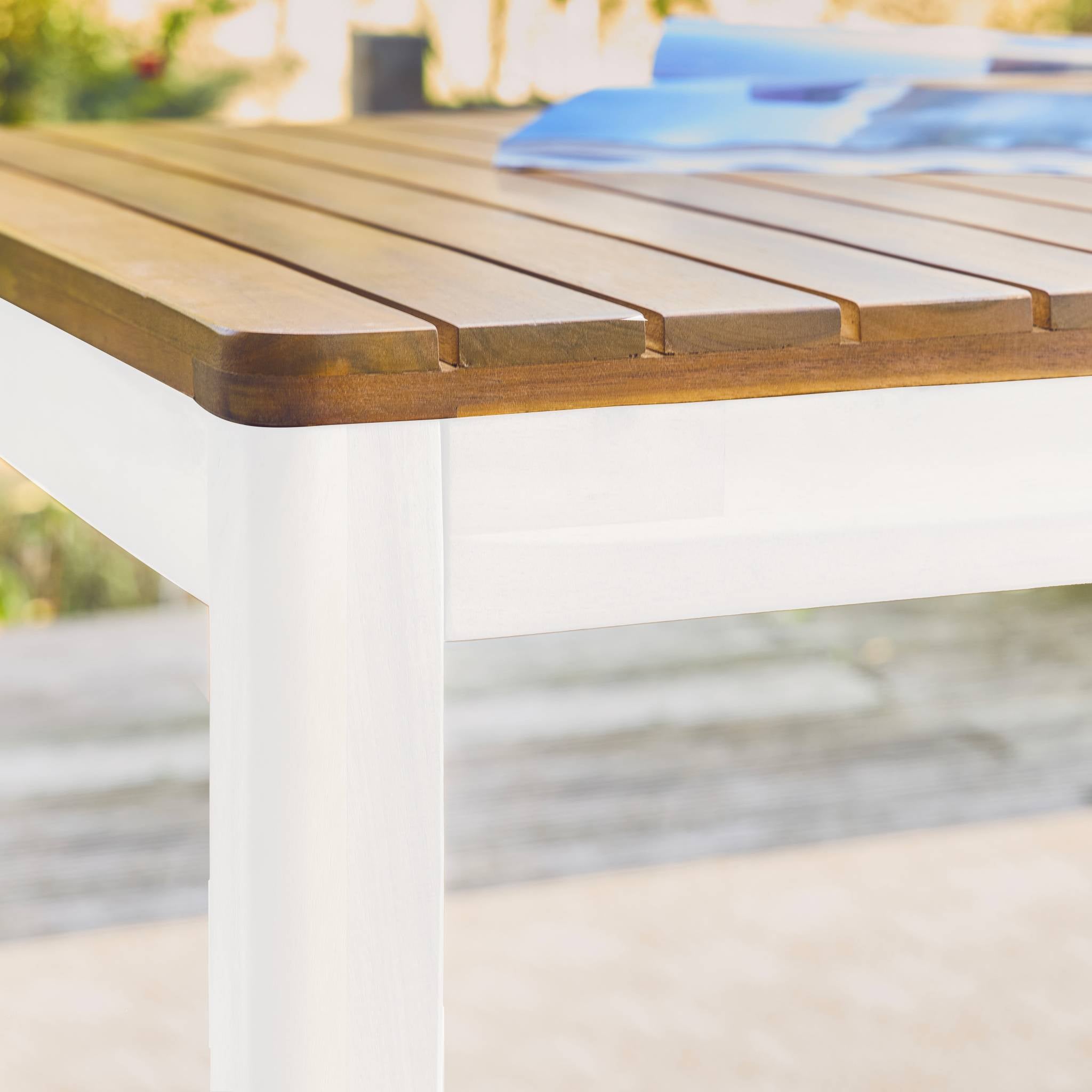 Tavolo da giardino in acacia con angoli arrotondati, 8 posti, bianco