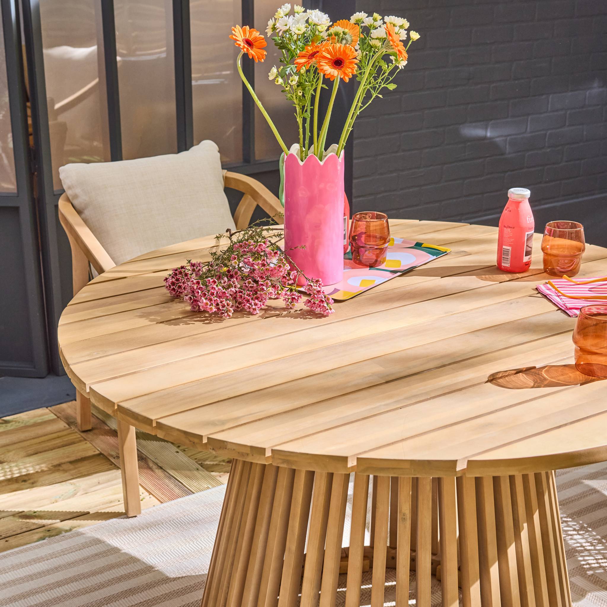 Tavolo da pranzo interno/esterno in legno + 4 poltrone, marrone