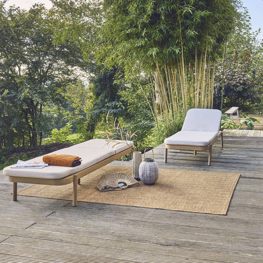 Set di 2 lettini prendisole in legno di acacia, reclinabili, beige