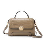Borsa a tracolla da donna in vera pelle, colore bronzo.