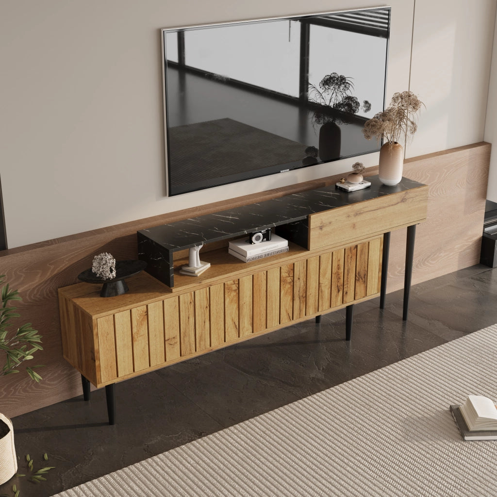Mobile TV con 3 Ripiani Aperti; Bordo in PVC; Gambe in Ferro; Effetto Marmo e Venatura Legno; in MDF; Legno Naturale