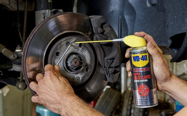 SUPER SBLOCCANTE AD AZIONE RAPIDA WD-40 400 ml - WD-40