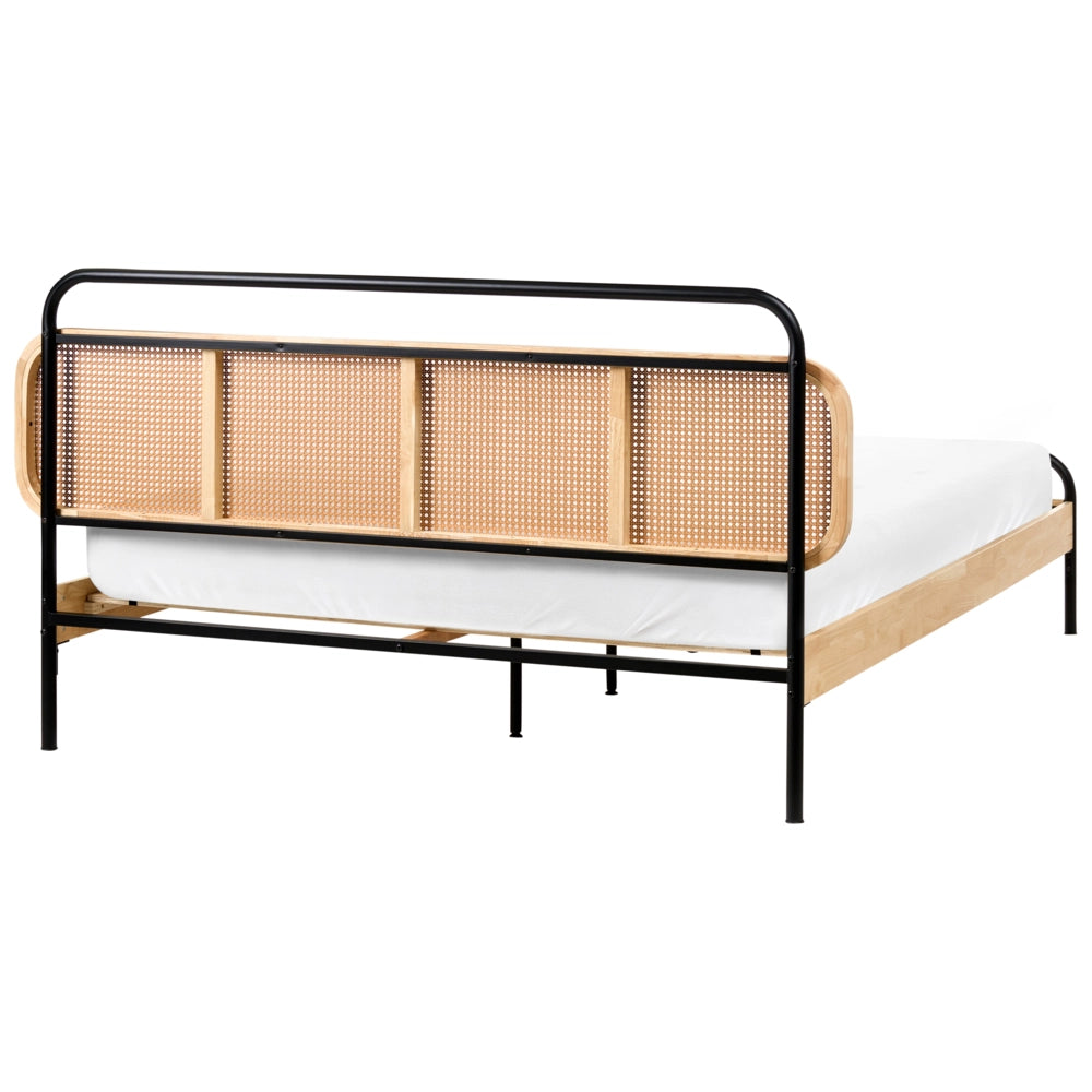Letto matrimoniale moderno base a doghe con testata a treccia viennese in legno di gomma chiaro 160 x 200 cm Camera da letto