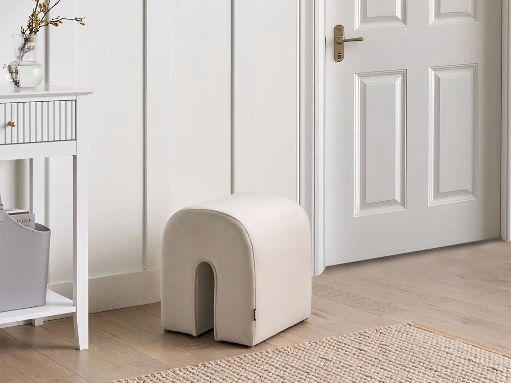 pouf rivestimento velluto beige pouf forma u design moderno accessori soggiorno