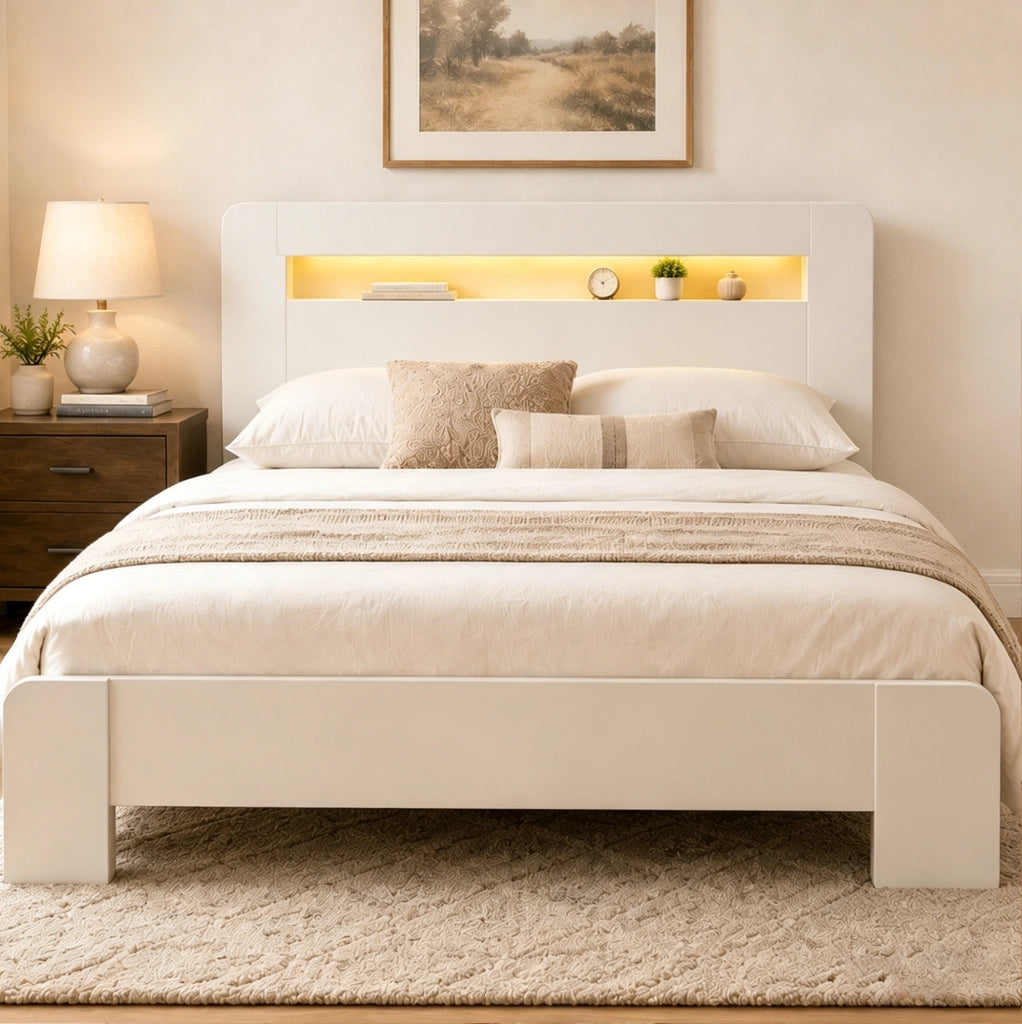 Letto multifunzione in legno 140x200 cm con testiera contenitiva, LED e prese