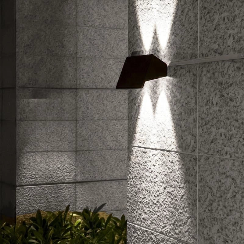 Applique LED Solare da Esterno 4W Biemissione Up&Down IP65 – Lampada da Parete a Luce Fredda 6000K con Pannello Solare Integrato e Sensore Crepuscolare