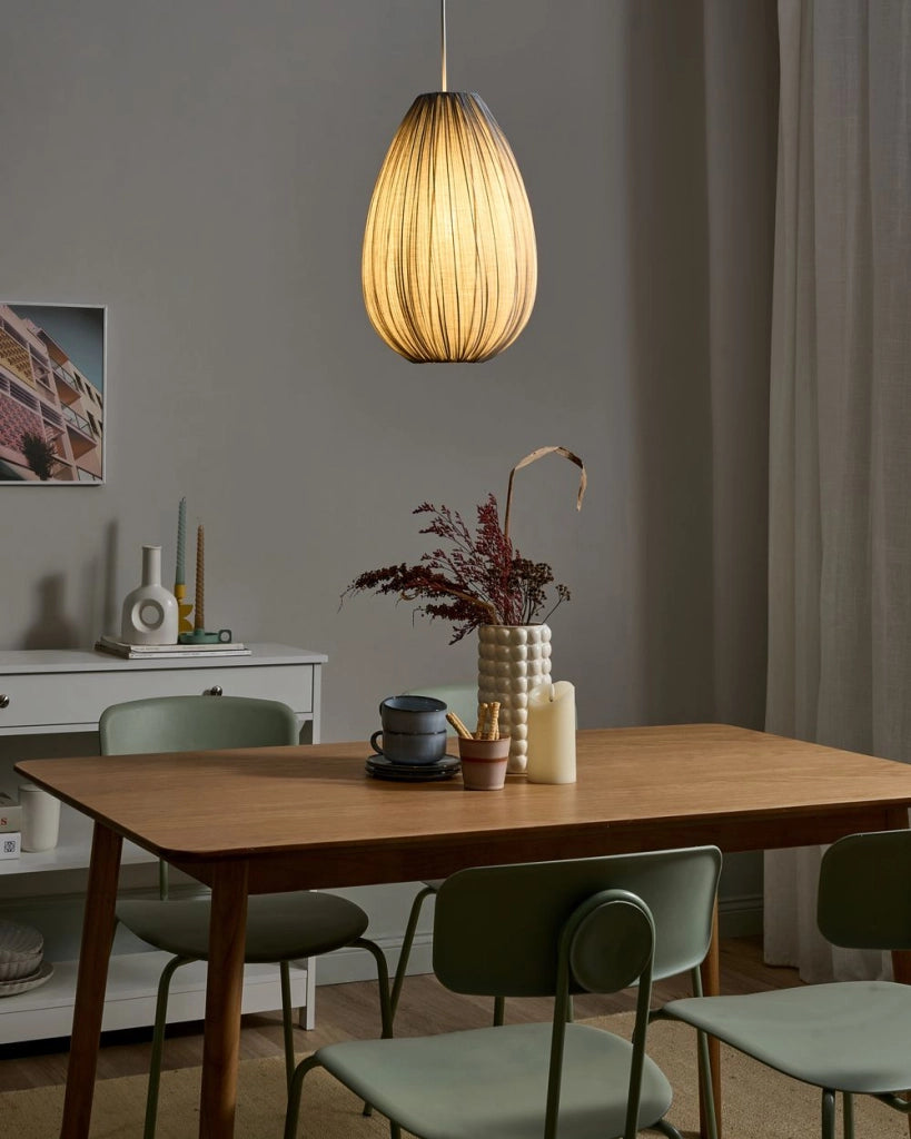 Lampada a sospensione con paralume in cotone grigio dal design moderno per soggiorno