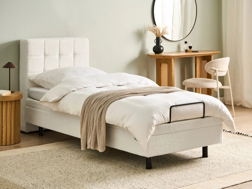 Letto singolo regolabile elettricamente in bouclé bianco sporco 80 x 200 cm con telecomando