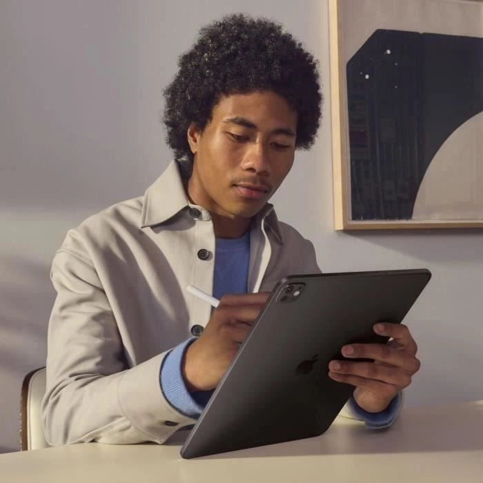 Apple - iPad Pro (2024) - 11 - WiFi - 256 GB - Argento