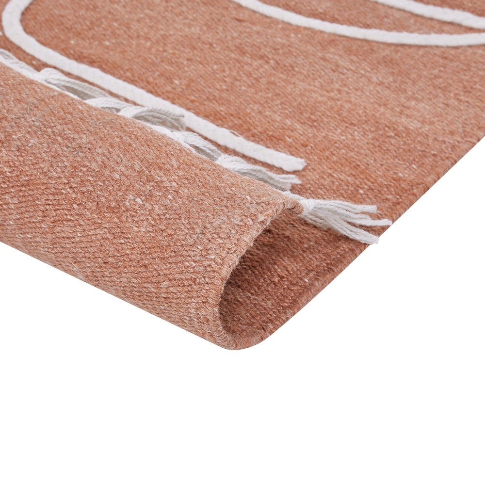 Tappeto rettangolare per interni e per esterni in poliestere con motivo a nappe rosso chiaro 140 x 200 cm stile boho