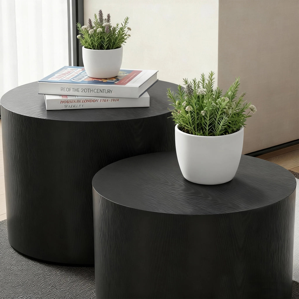 Set di 2 tavolini rotondi neri in MDF, impilabili, con piedini antiscivolo