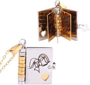 Catenaccio Personalizzato - Catenaccio con Porta Libri - Acciaio Titanio/Acciaio Inossidabile - 48x2x0,4 cm - Disegno di Libro Miniaturizzato - Simboleggia Legame Eterno - Catenaccio Libro