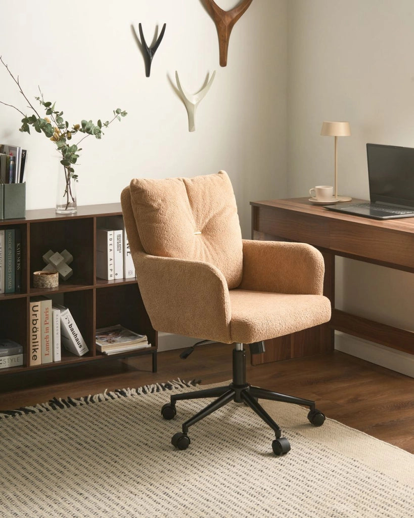 Sedia da ufficio in tessuto Boucle Struttura in metallo Funzione girevole Inclinazione Altezza regolabile Mobili da ufficio Beige