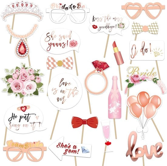 Accessori per Foto Booth di Matrimonio con Fiori di Rosa