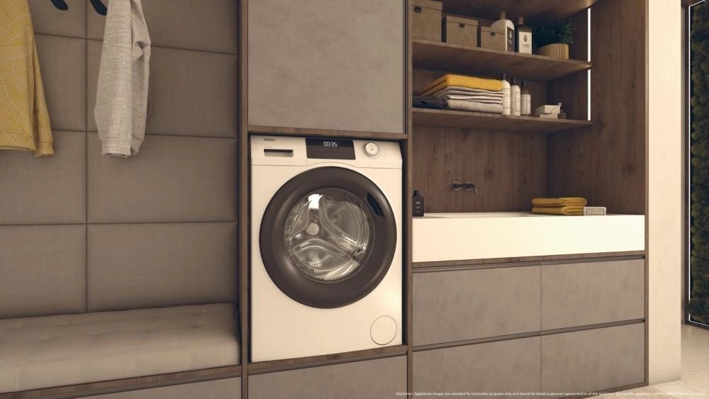 Haier I-Pro Serie 1 Serie 1, Lavatrice Slim 8 KG, 10% più efficente della classe A, 1400 giri, Bianco, Inverter, Refresh, HW80-BP14929A-S