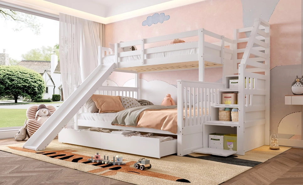 Letto a castello multifunzionale bianco 90x200 su 140x200 con scivolo e cassetti