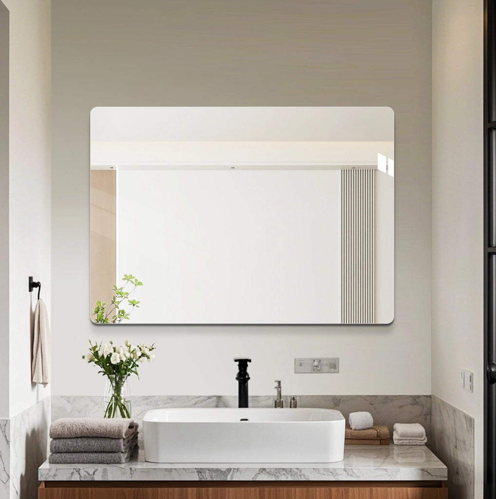 Specchio da bagno senza cornice 90 x 70 cm in vetro argentato