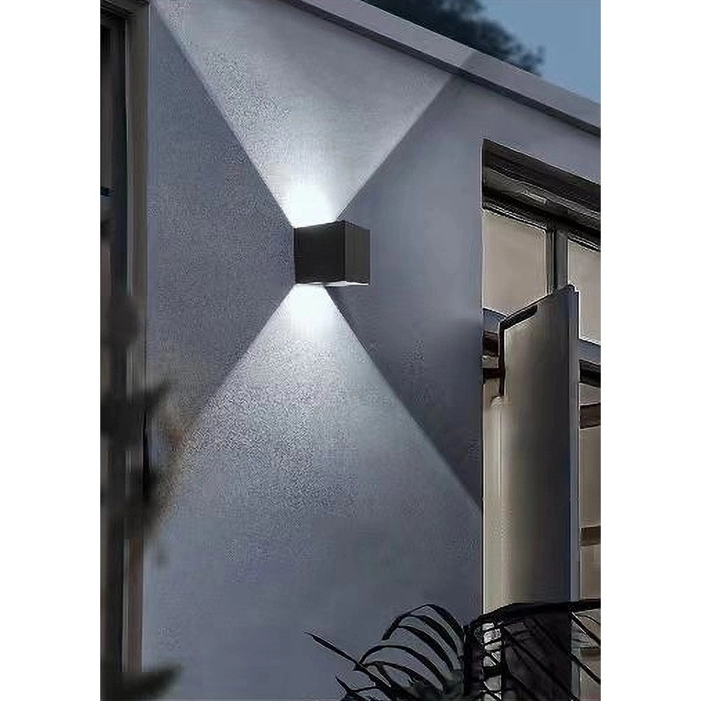 Trade Shop - Applique Da Parete Nero 22 Watt Per Esterno Doppia Emissione Luminosa Ip65 Es66 - -bianco Freddo      -