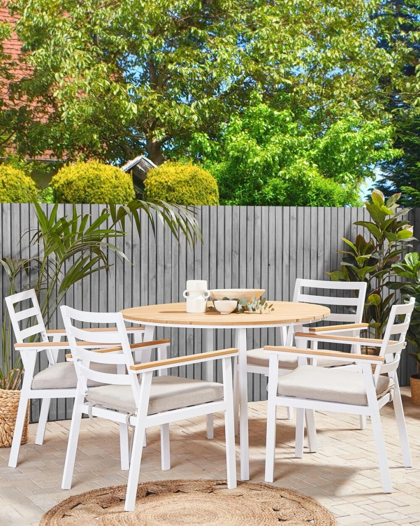Set di 4 sedie da giardino in alluminio bianco beige con cuscini per sedili con finitura verniciata a polvere per esterni